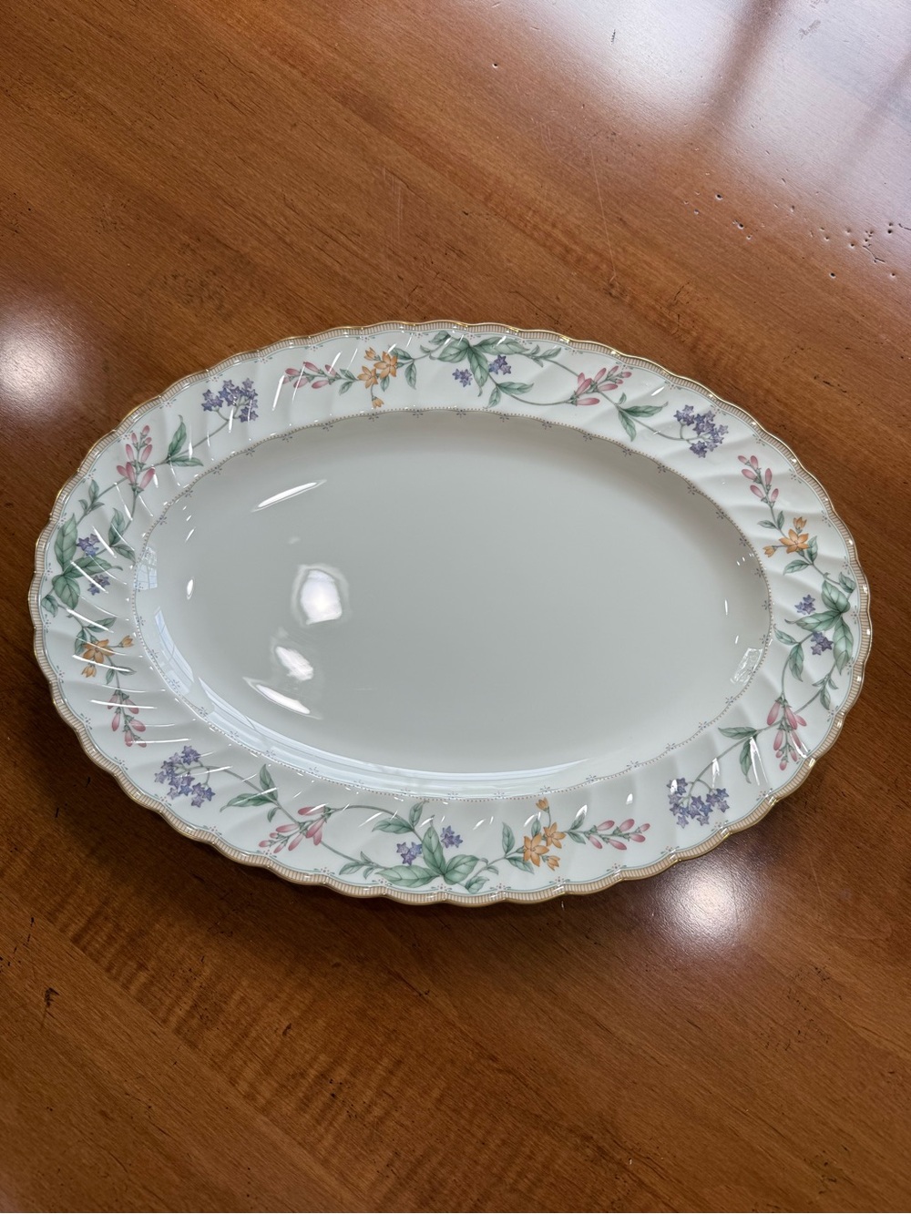 Noritake Brookhollow 4704 Bone China Oval Serving Platter Gold Trim 14 1/8”